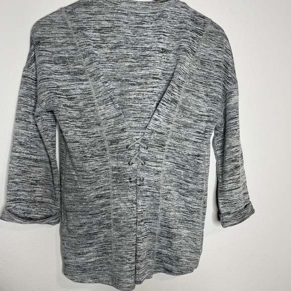 MNY Performance Heather Gray Pullover - Picture 6 of 10